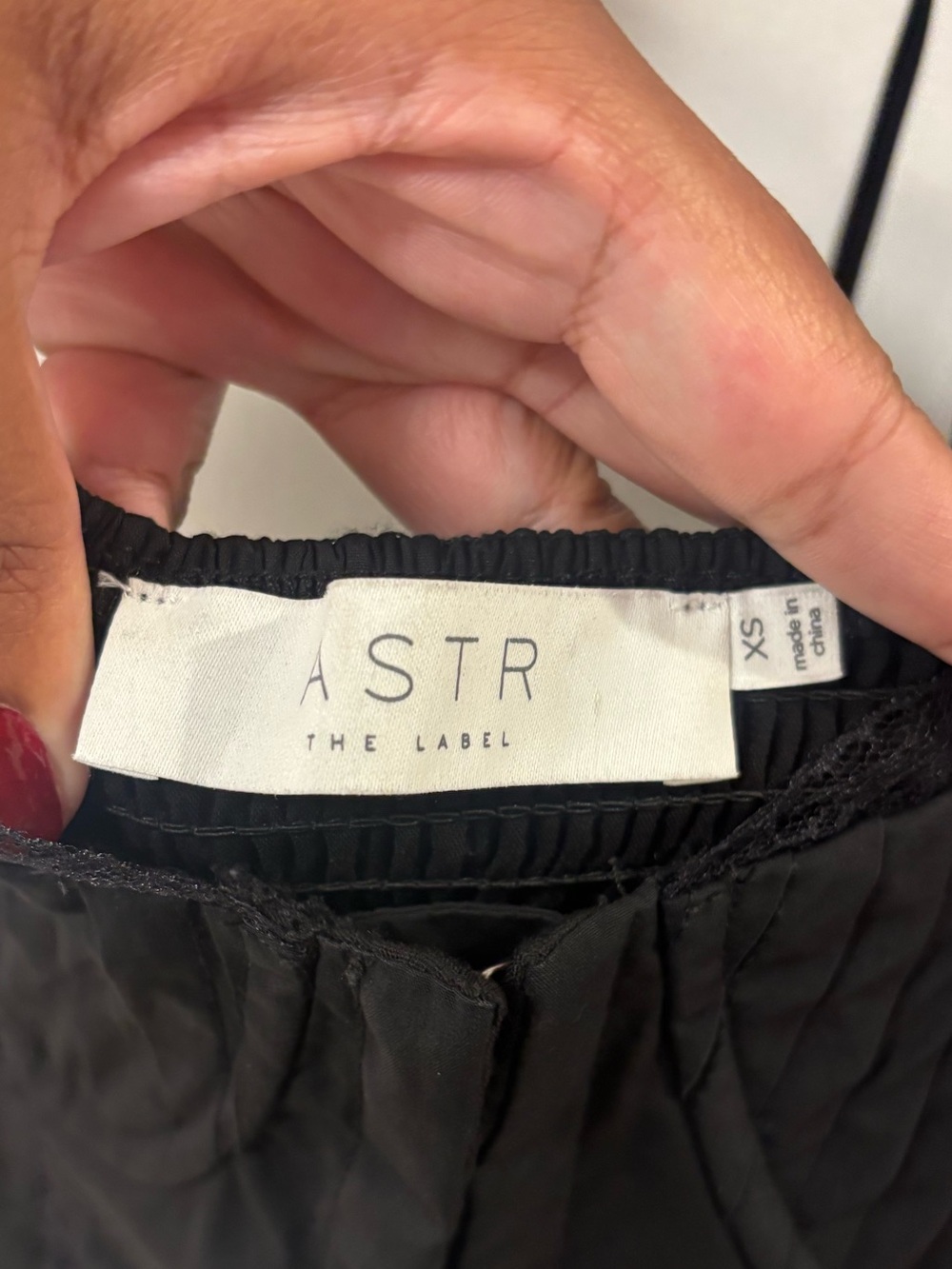 ASTR The Label Lace-Trim Corset Puff Sleeve Pintuck Open Back Black Crop Top XS - Picture 8 of 11